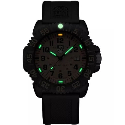 Luminox Sea Lion 2050 men's watch with quartz movement