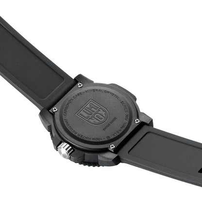 Luminox Sea Lion 2050 Carbon men's watch, quartz movement