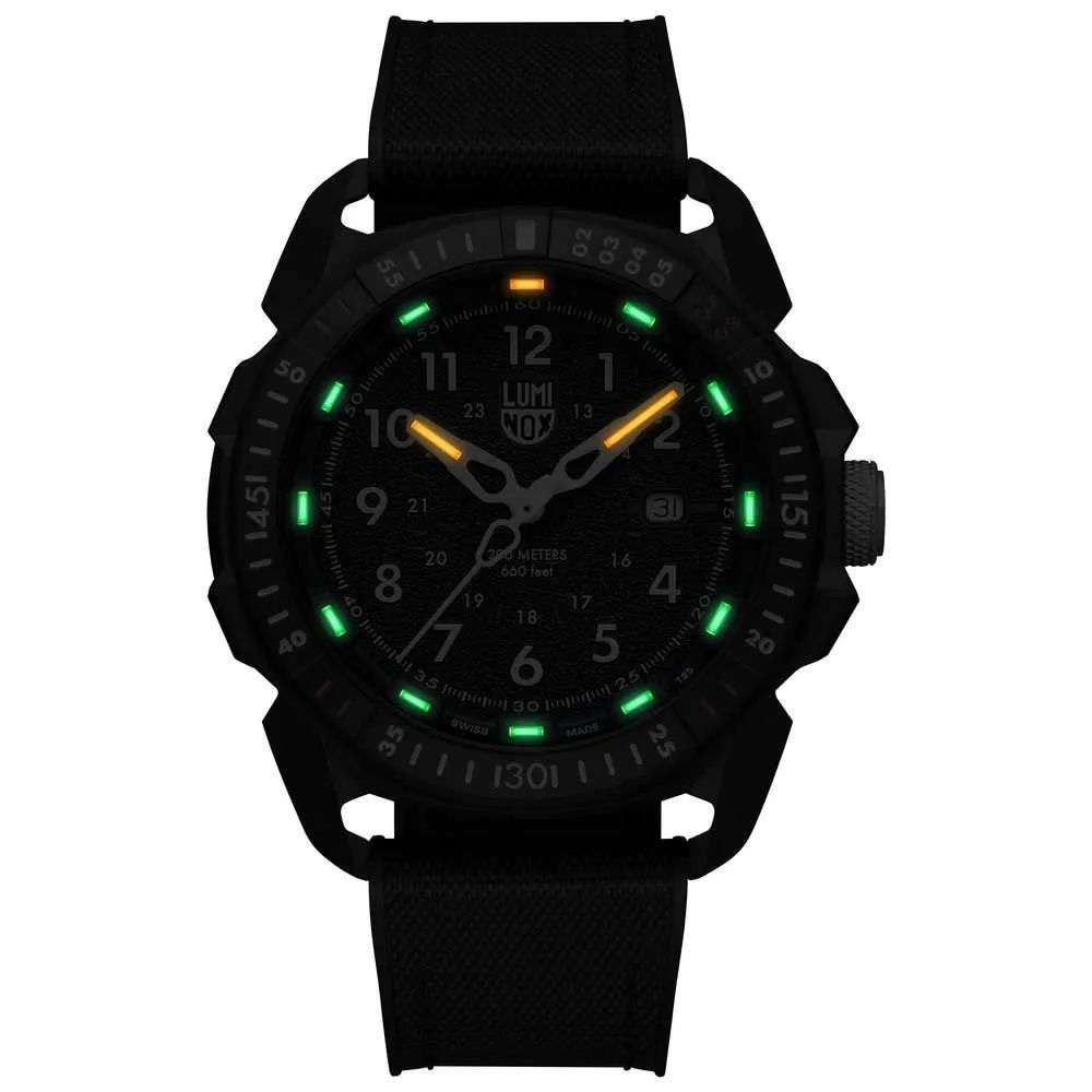 Luminox ICE-SAR Arctic 1000 men's watch with Swiss quartz