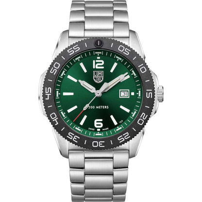 Luminox Pacific Diver XS.3137 Green men's watch with quartz movement