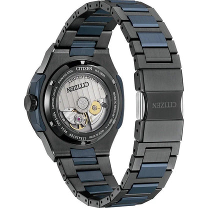 Citizen Series 8 GMT men's watch with GMT function