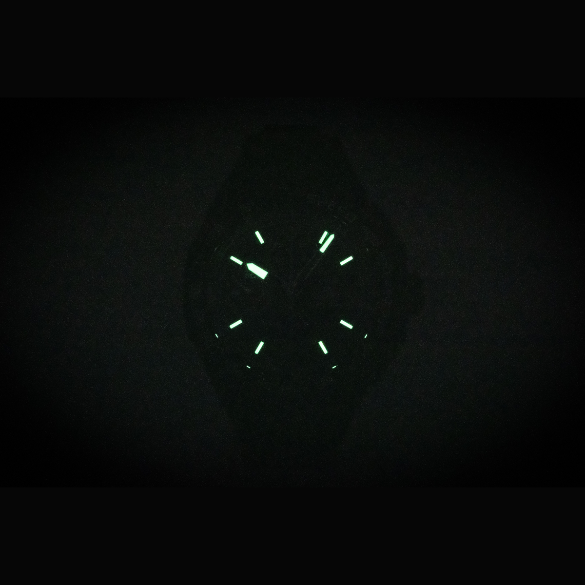 TAG Heuer Formula 1 Diver's Black Dial Automatic 44mm Men's Watch