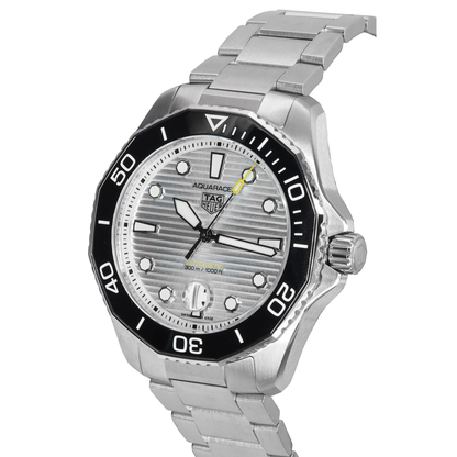 TAG Heuer Aquaracer WBP201C.BA0632 men's watch with automatic movement