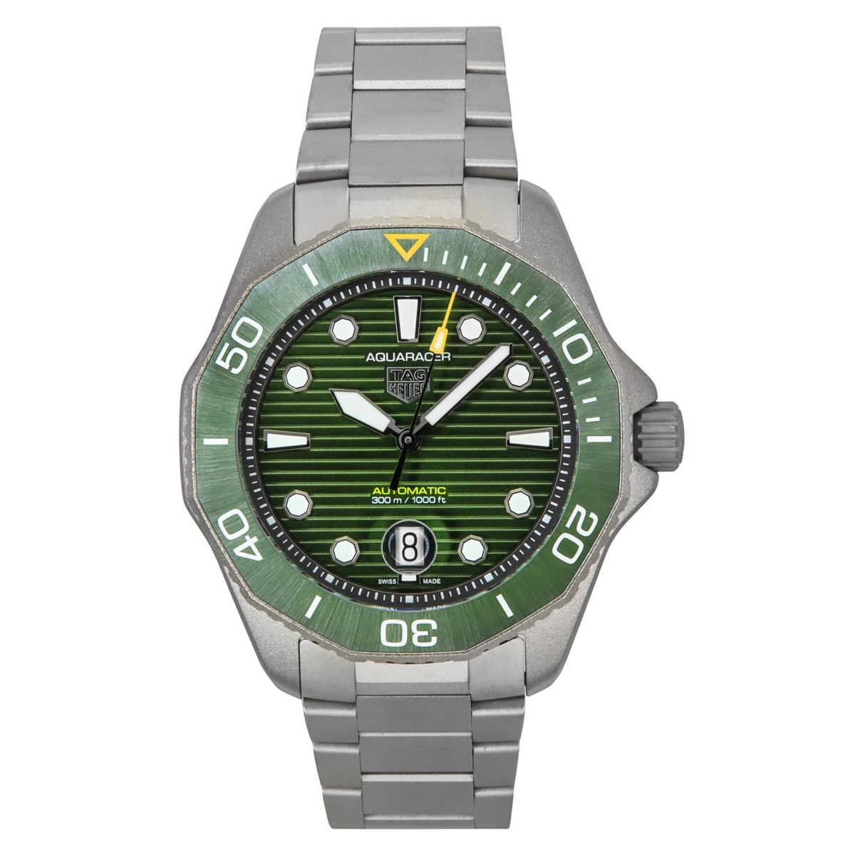 TAG Heuer Aquaracer WBP208B.BF0631 men's watch with green dial