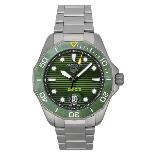 TAG Heuer Aquaracer WBP208B.BF0631 men's watch with green dial