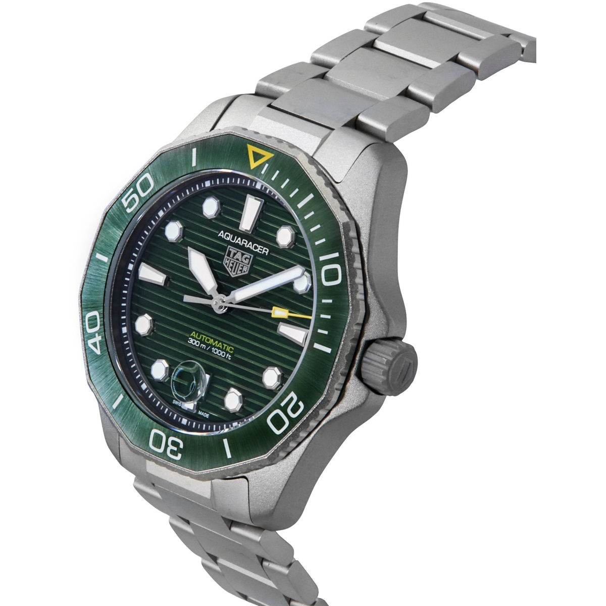 TAG Heuer Aquaracer WBP208B.BF0631 men's watch with automatic movement