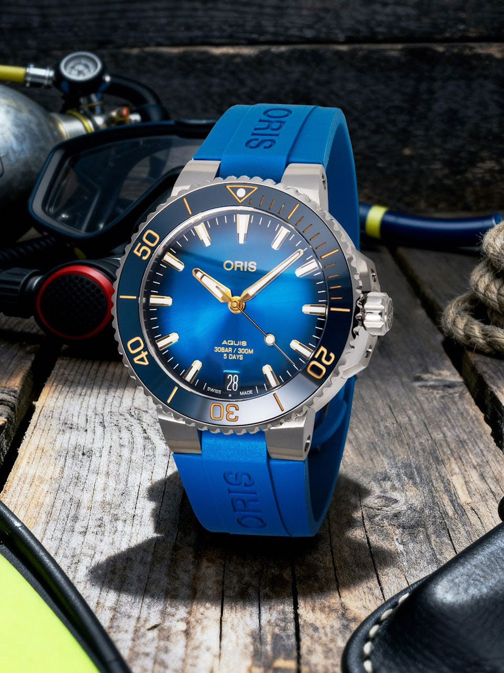Oris Aquis Date Automatic 01 400 7769 4125-07 4 22 75FC 41mm 30 ATM Blue Dial Men's Watch