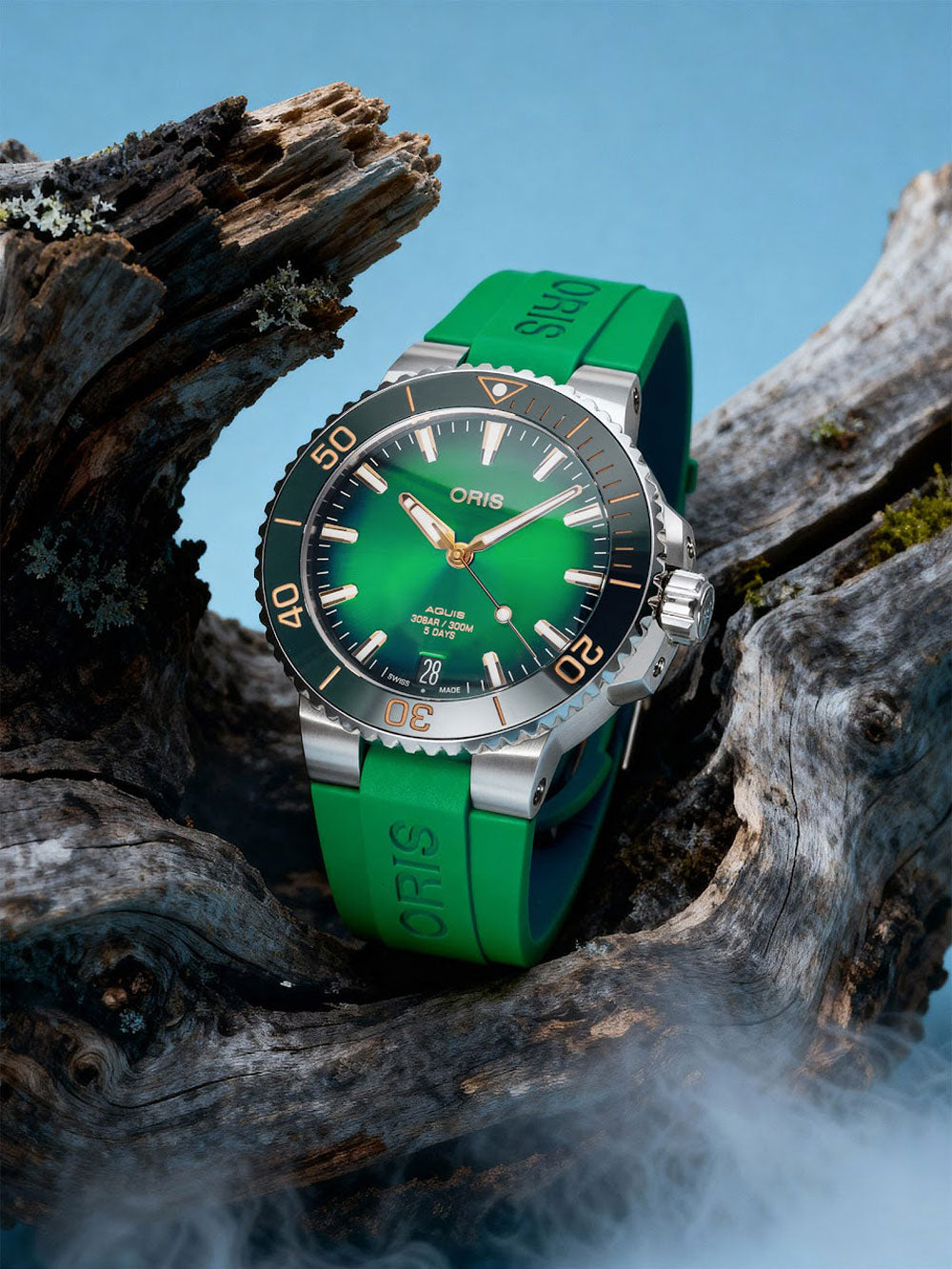 Oris Aquis Date Automatic 01 400 7769 4127-07 4 22 77FC 41mm 30 ATM Green Dial Men's Watch