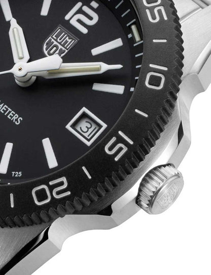 Luminox Pacific Diver Unisex Quartz XS.3122M.1 39mm 20 ATM Black Dial Unisex Watch